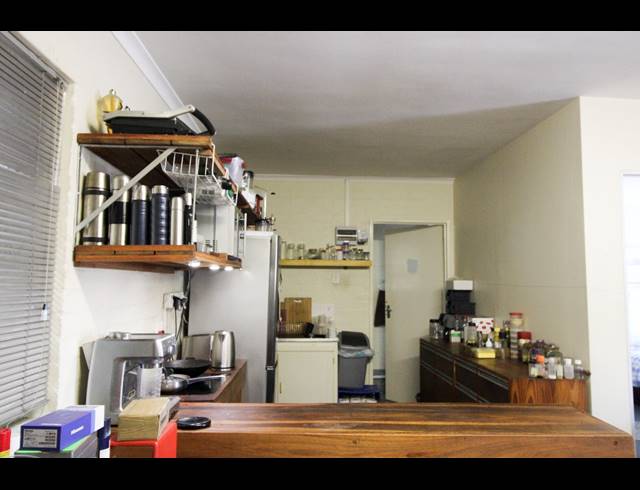 113M² BUILDING FOR SALE IN MAITLAND